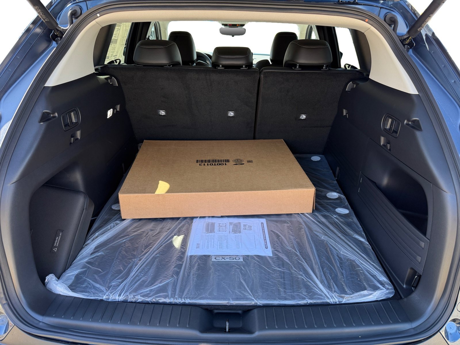 New 2026 Ingot Blue Metallic Mazda Preferred image 17
