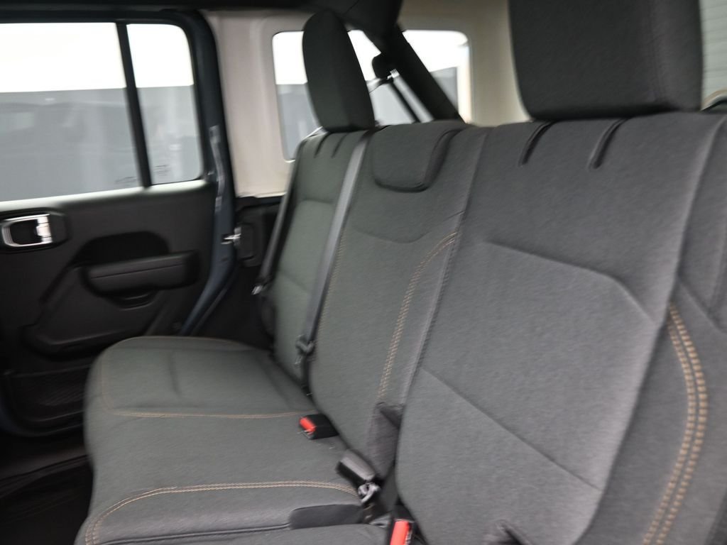 New 2026 Anvil Clear-Coat Exterior Paint Jeep Sport S image 16