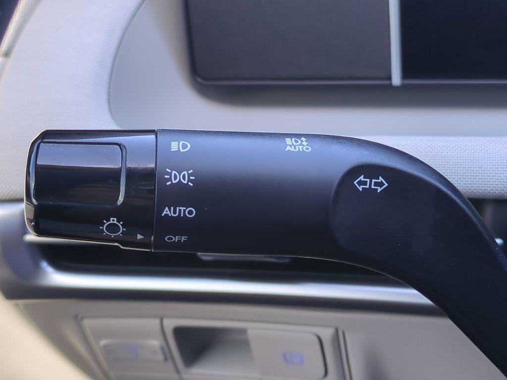 New 2026 Black Hyundai Limited AWD image 31