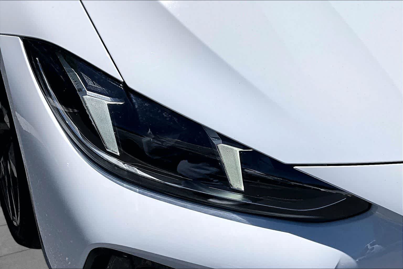 New 2026 Alpine White BMW 430i xDrive image 12