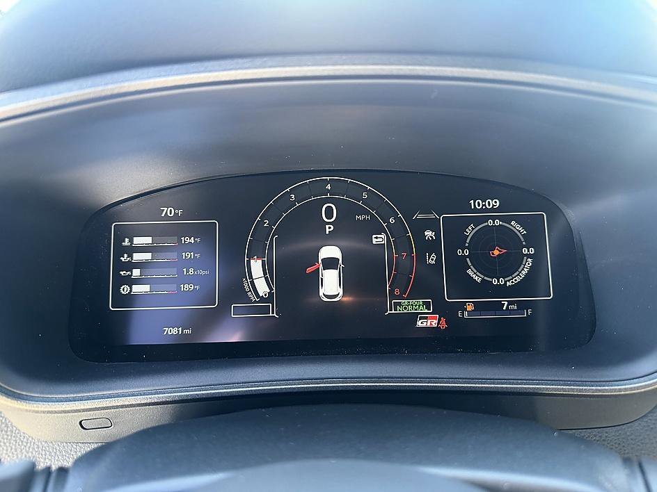 Certified Used 2025 Ice Toyota Premium image 13