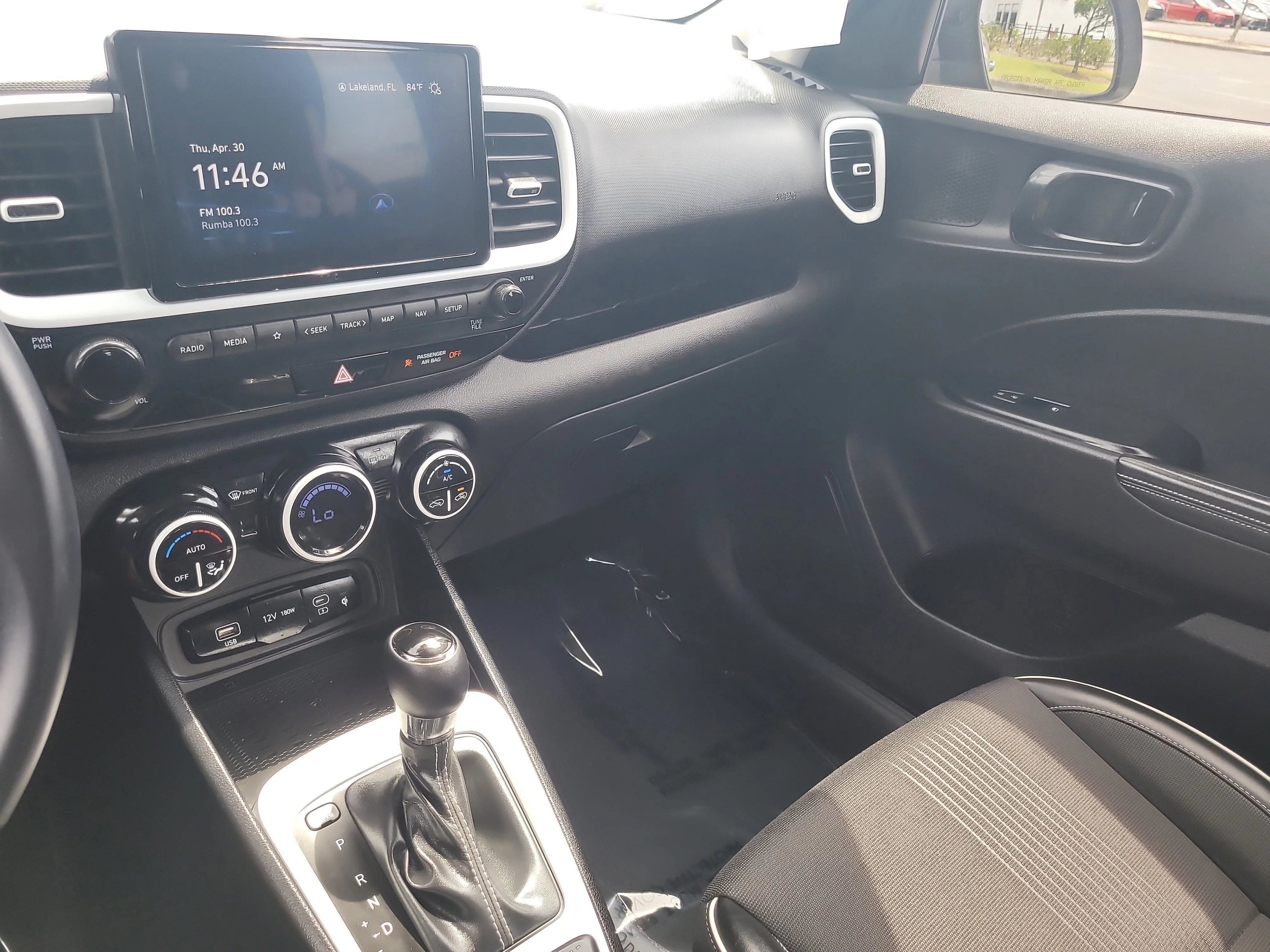 Used 2023 Ecotronic Gray Hyundai Limited image 19