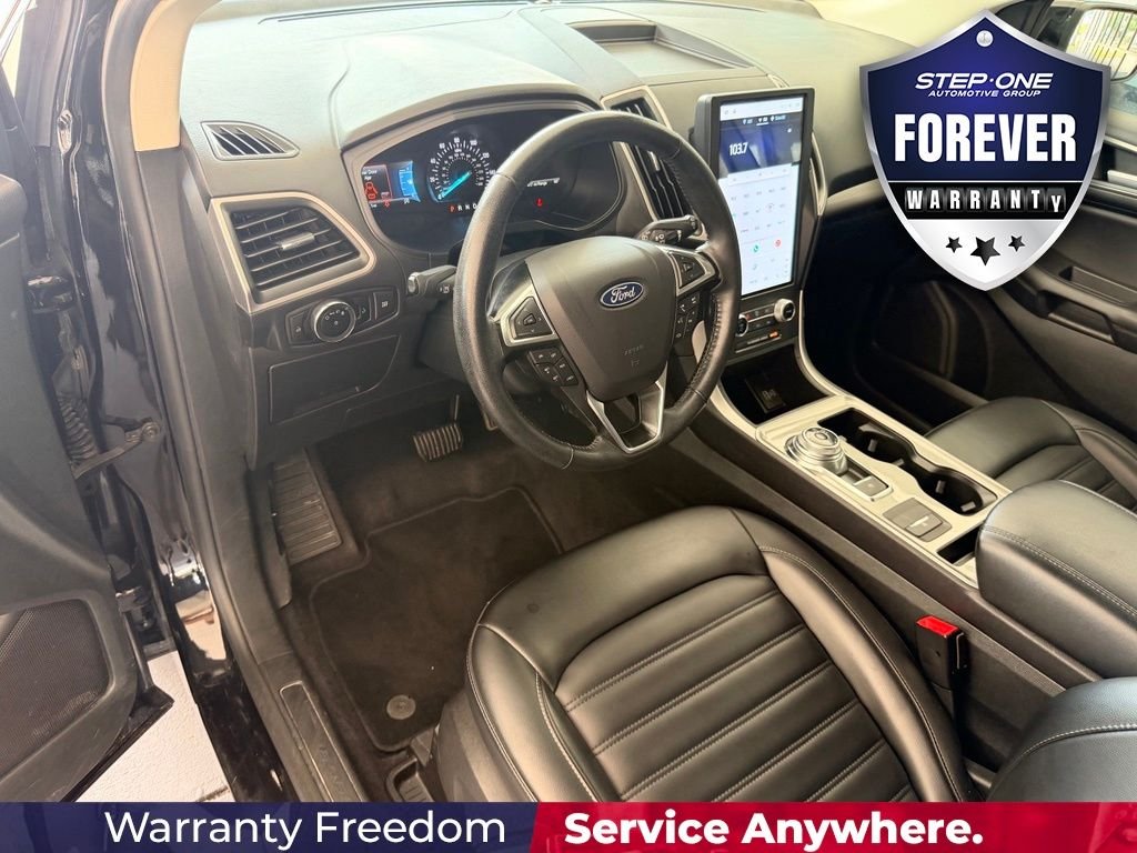Used 2024 Black Ford SEL image 12