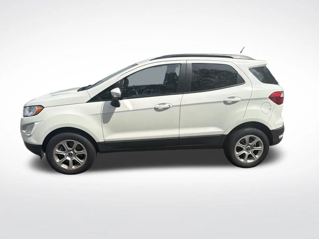 Used 2020 White Ford SE image 8
