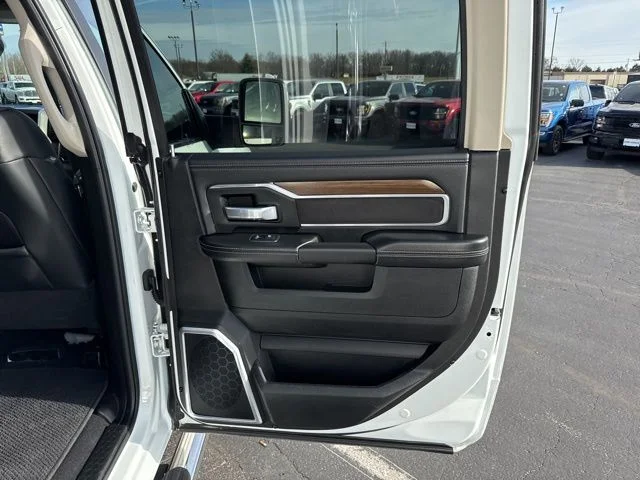 Used 2024 White Ram Laramie image 32