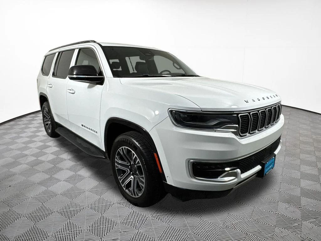 Used 2024 White Jeep Series II image 4