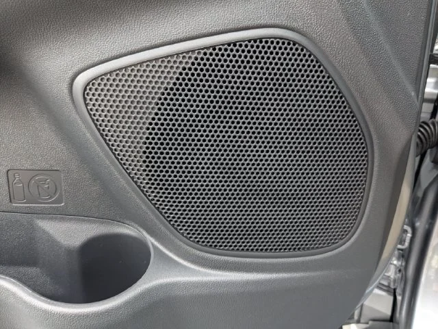 New 2027 Gray Mitsubishi 2.0 LE image 21