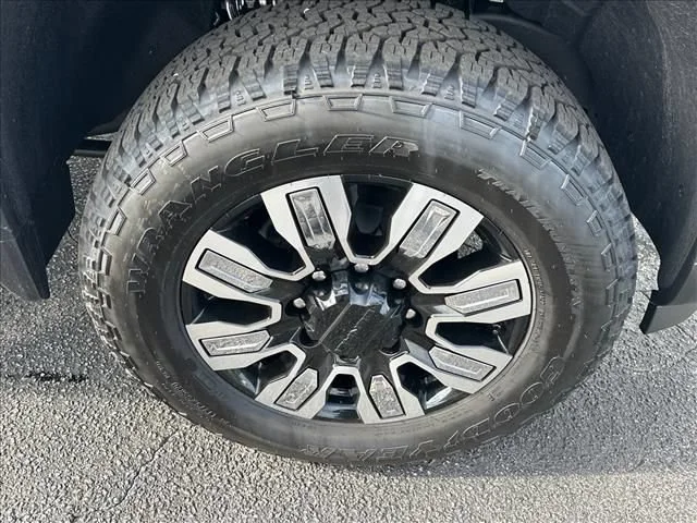 2026 GMC Sierra 2500HD Denali - Photo 15
