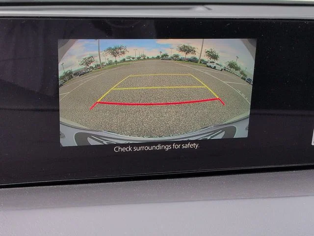 Used 2025 White Mazda 2.5 S Base image 19
