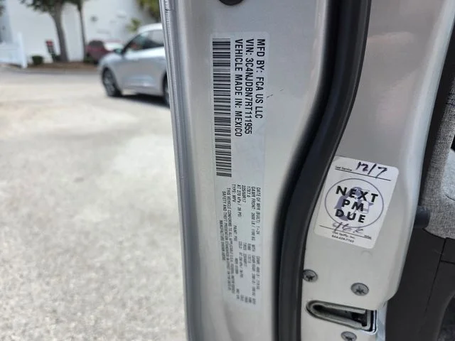 Used 2024 Silver Jeep Latitude image 21