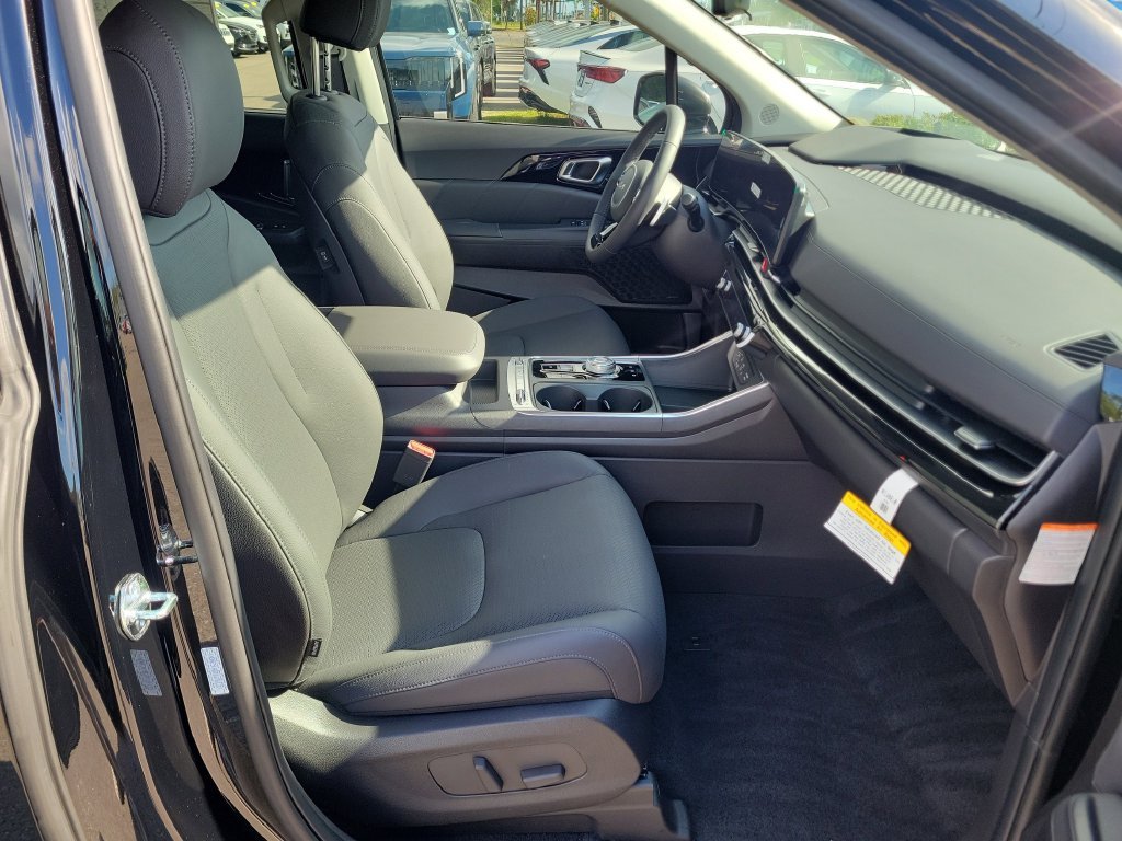New 2026 Aurora Black Pearl Kia SX Prestige image 7