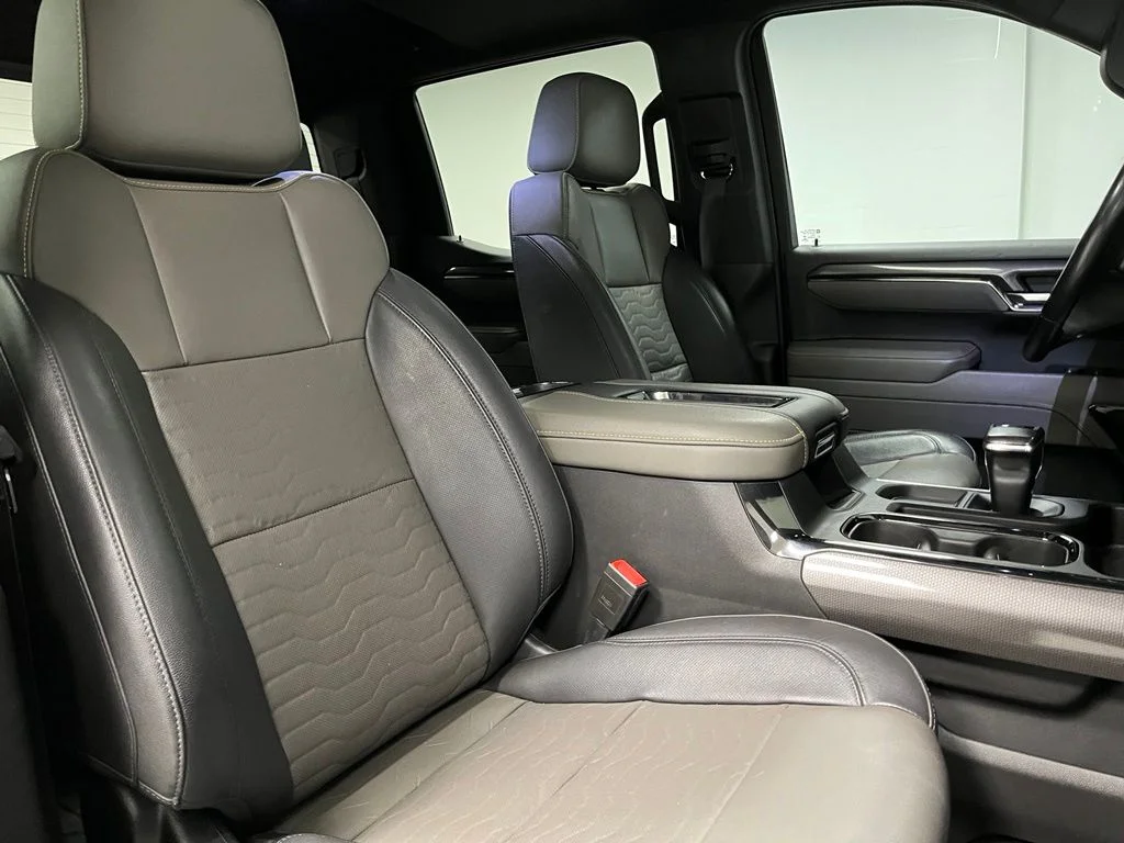Used 2022 Blue Chevrolet ZR2 image 56