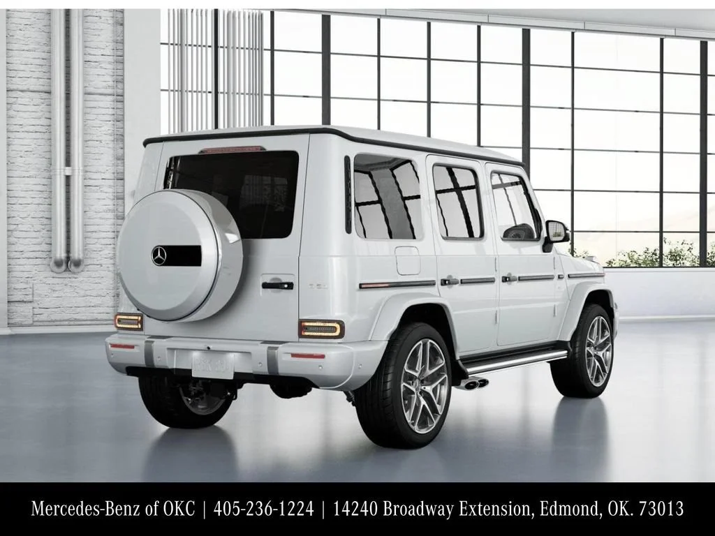 New 2027 MANUFAKTUR Moonlight White Metallic Mercedes-Benz AMG® G 63 SUV image 64