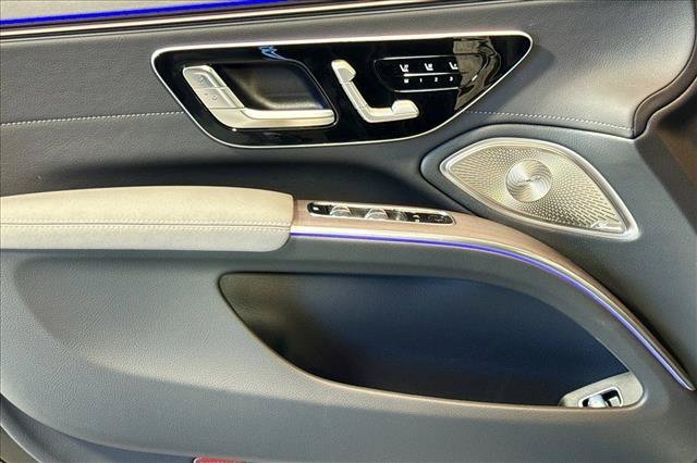 New 2026 Black Mercedes-Benz EQS 450 image 45