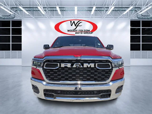 New 2027 Molten Red Pearl-Coat Exterior Paint RAM Big Horn/Lone Star image 8