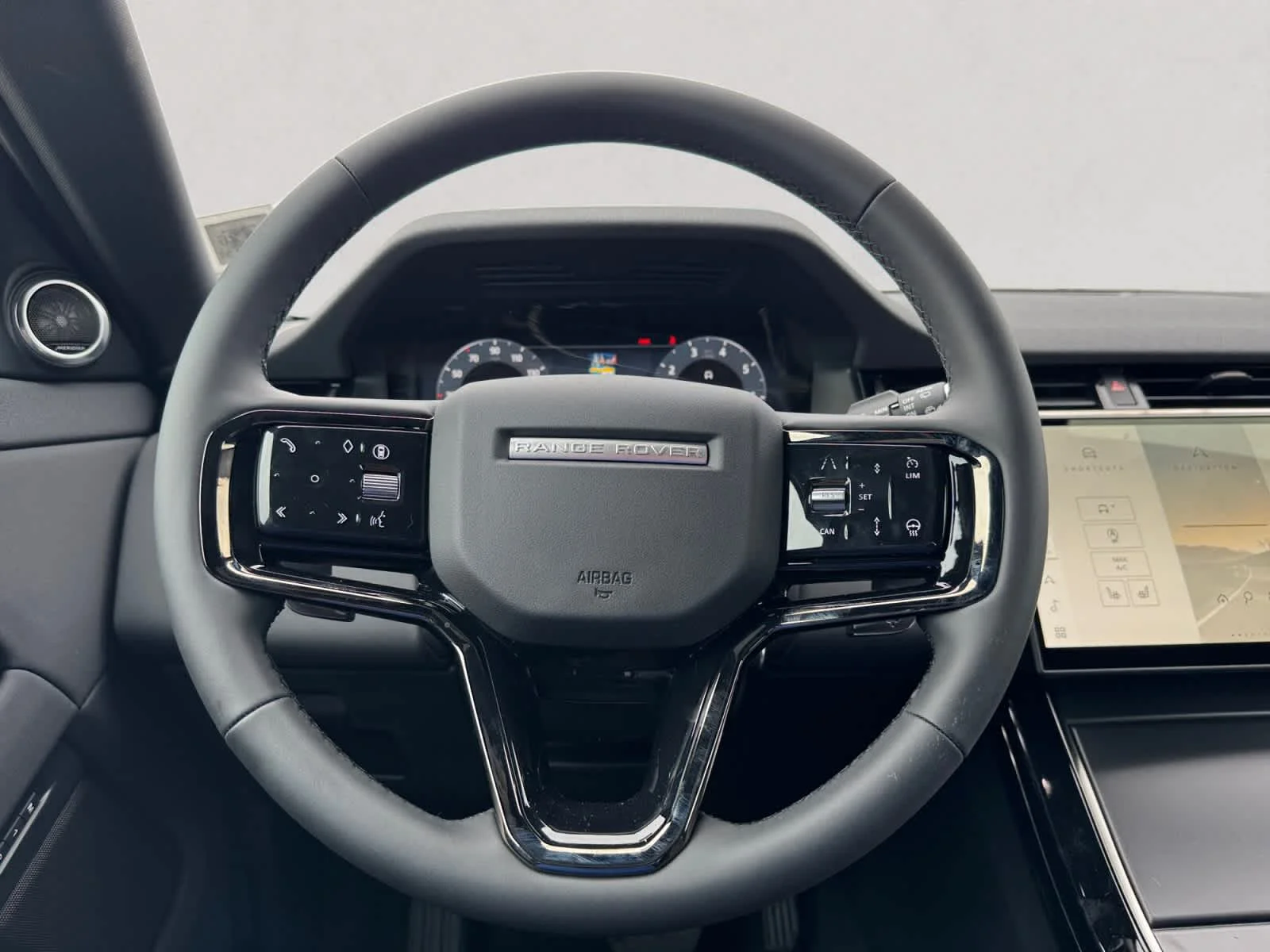 2026 Land Rover Range Rover Evoque S - Photo 12