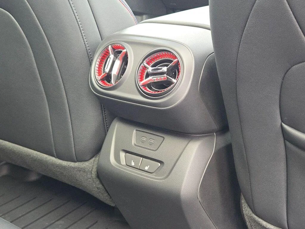 2025 Chevrolet Blazer EV RS - Photo 11