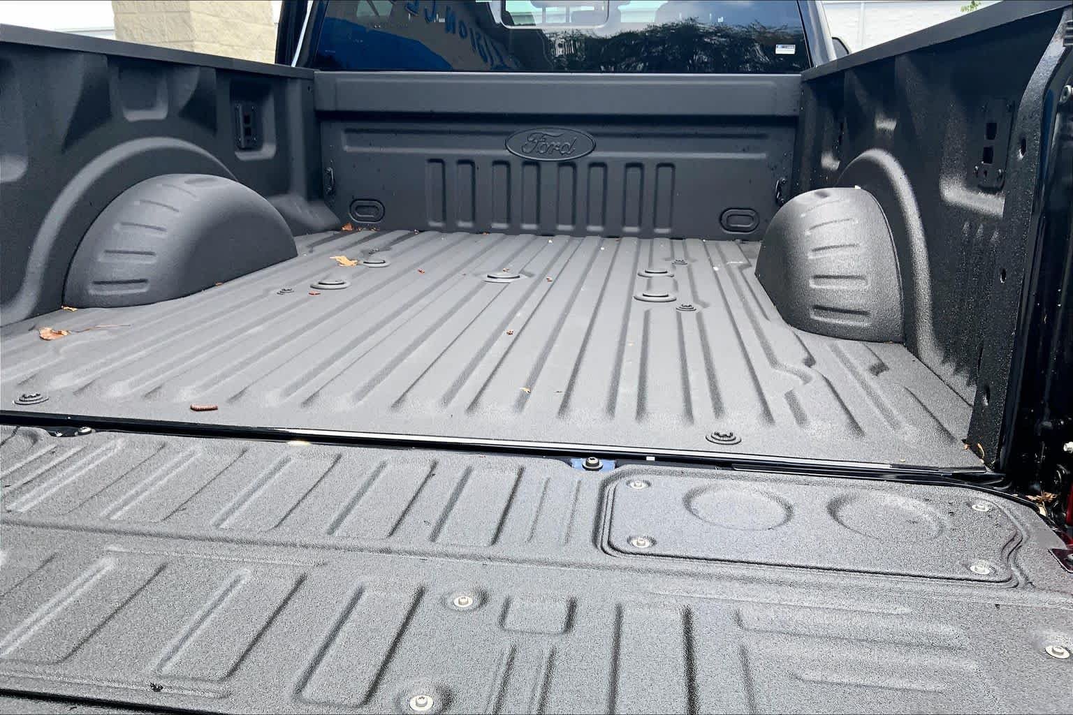New 2026 Agate Black Metallic Ford F-350® Lariat® image 18