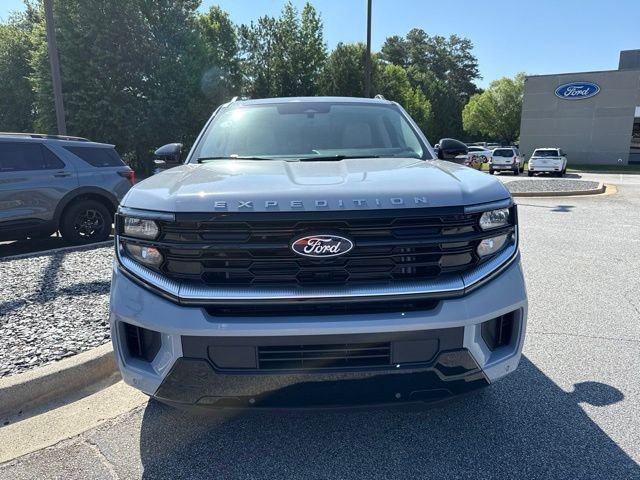 New 2027 Glacier Gray Metallic Tri-Coat Ford Platinum image 4
