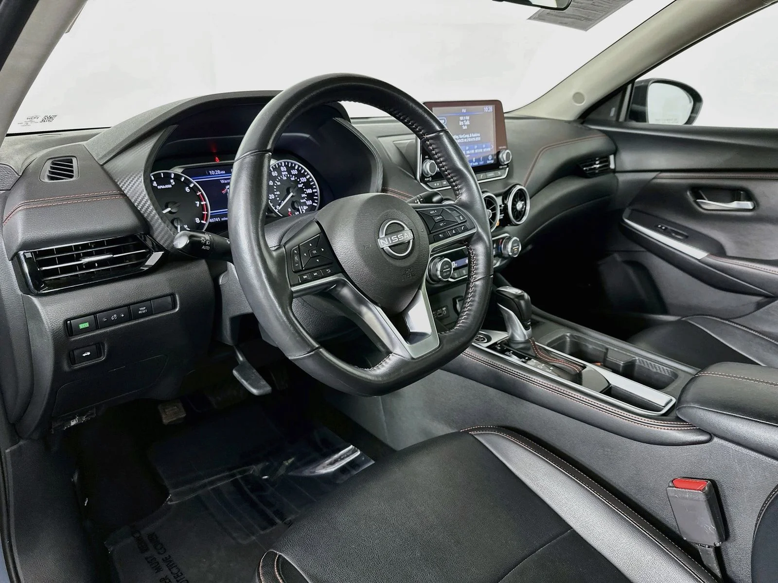 Used 2025 Atlantic Gray Metallic Nissan SR image 10