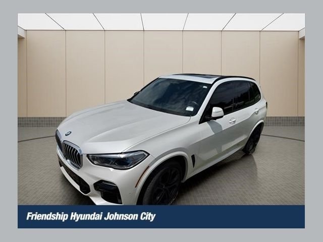 Used 2019 White BMW xDrive50i image 1