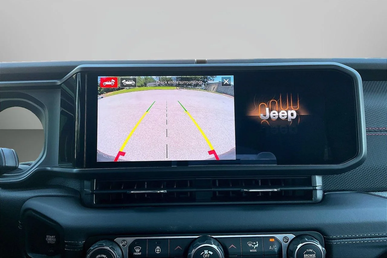New 2026 Reign Jeep Rubicon image 13