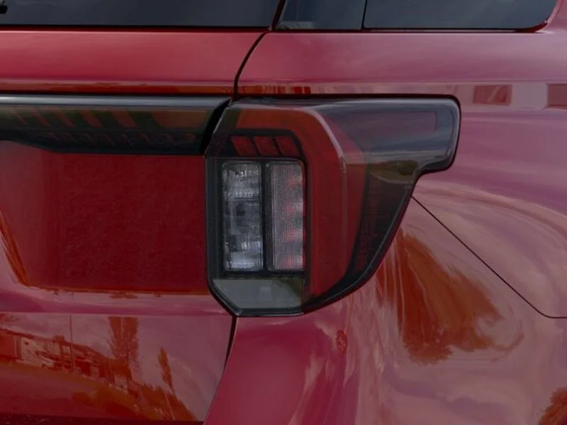 New 2026 Rapid Red Metallic Tinted Clearcoat Ford ST-Line image 23