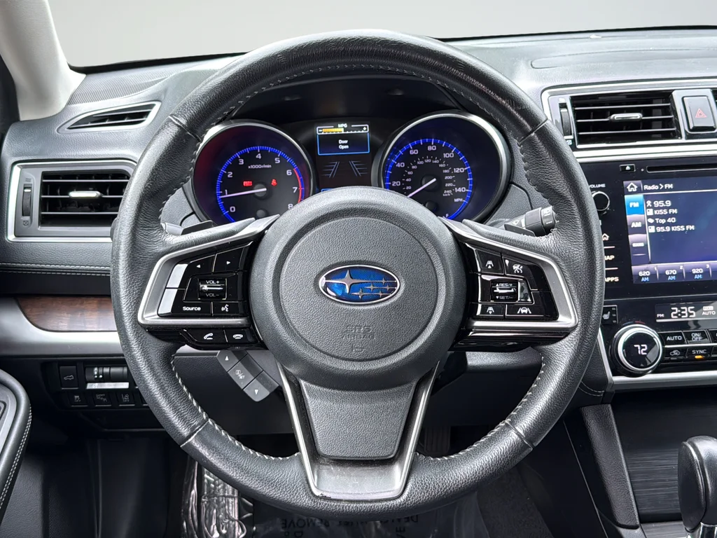 Used 2018 Gray Subaru 2.5i image 30