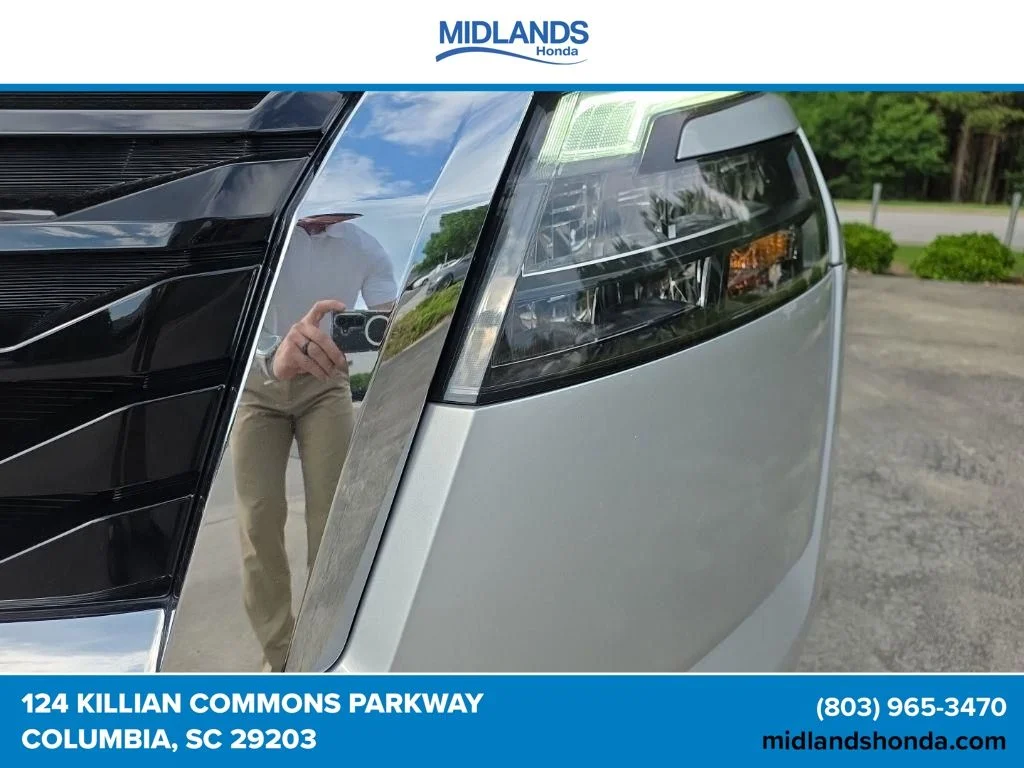 Used 2024 Brilliant Silver Metallic Nissan SV image 5