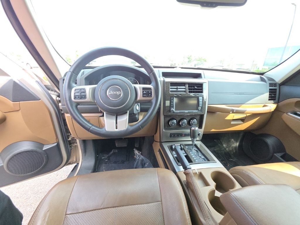 Used 2011 Light Sandstone Metallic Jeep Limited image 11
