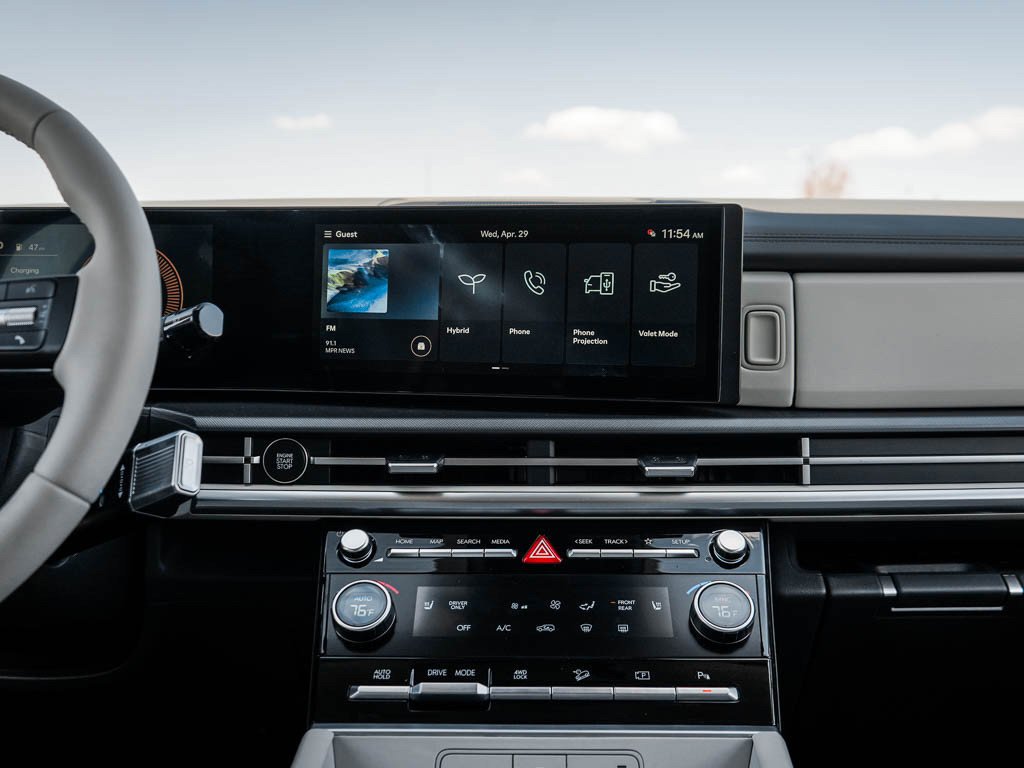 New 2026 Phantom Black Hyundai SEL AWD image 17