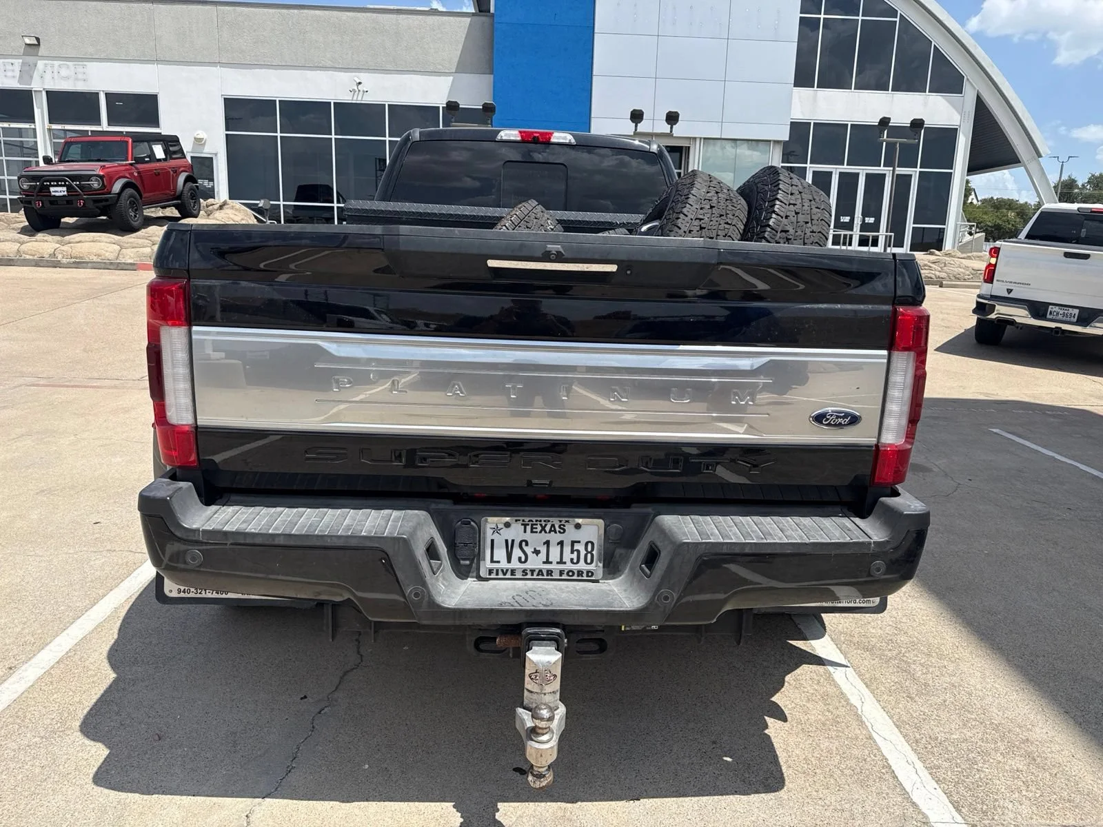 Used 2019 Black Ford Platinum image 9