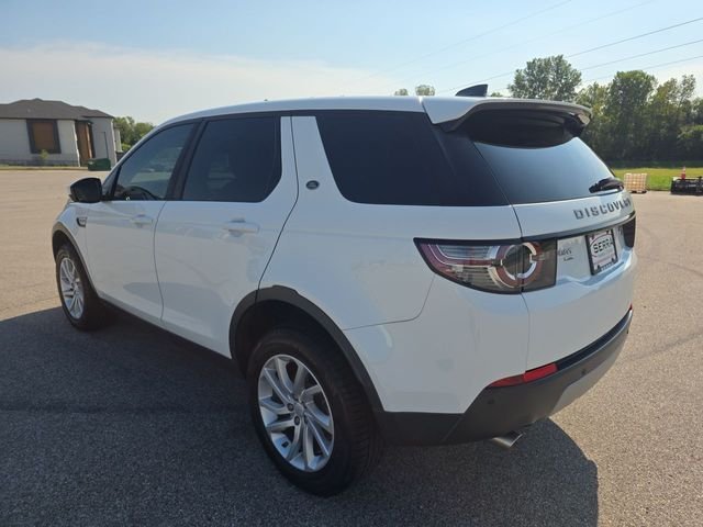 Used 2018 Fuji White Land Rover HSE image 11
