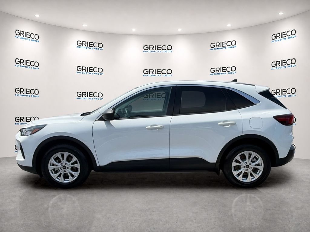 Used 2024 White Ford Active image 4