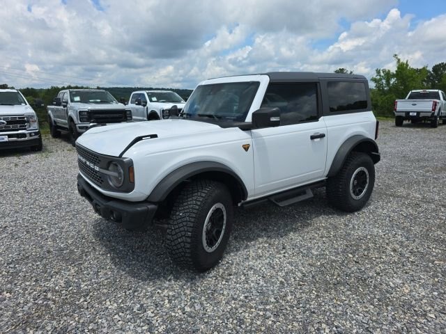 Certified Used 2023 Oxford White Ford Badlands image 30