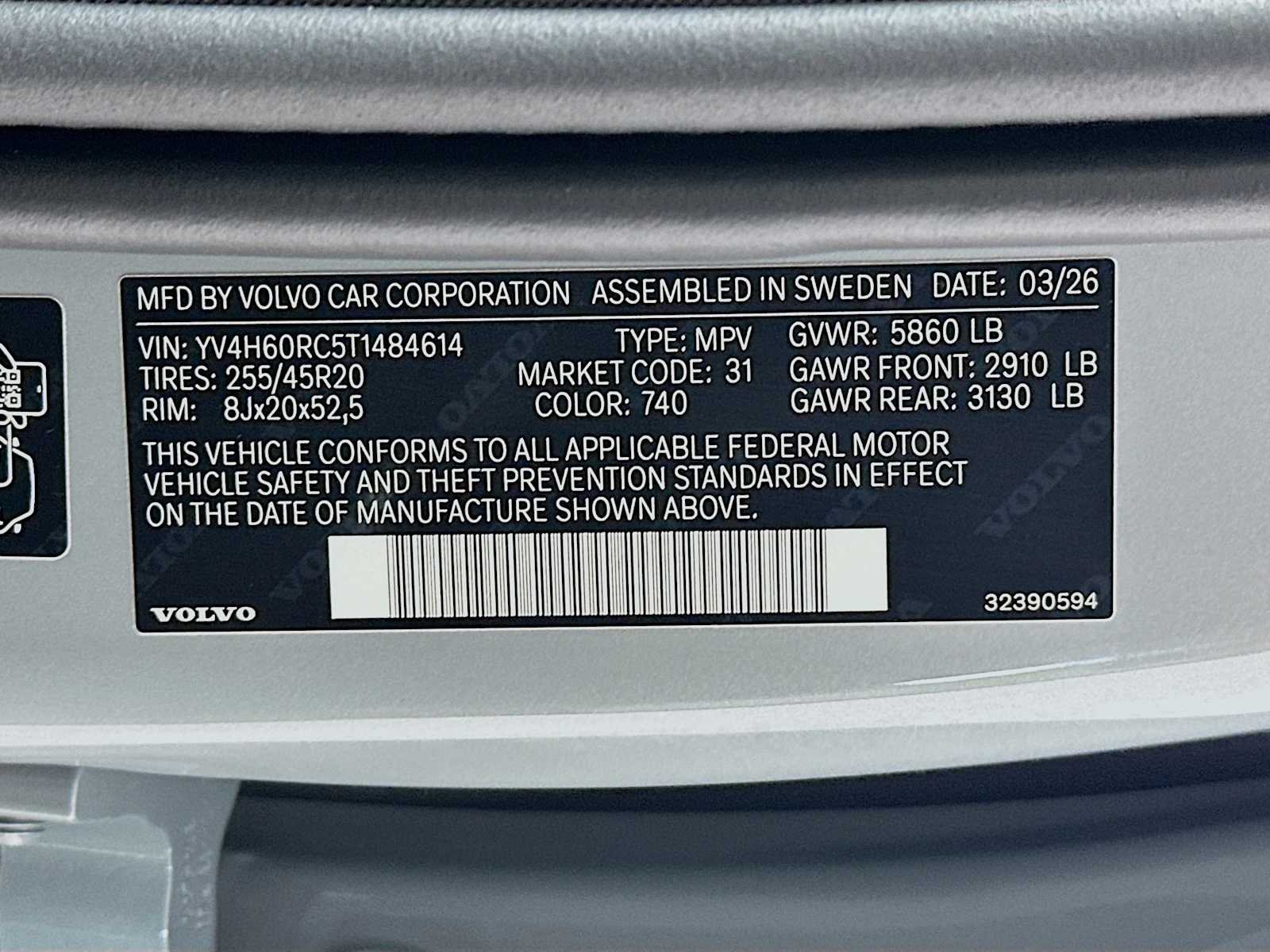 New 2026 Vapour Grey Volvo Plus image 29