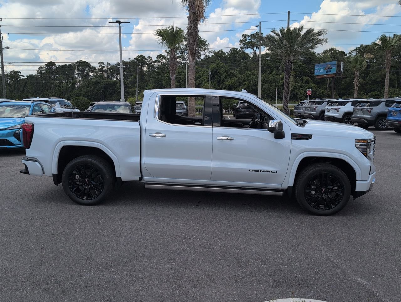 2026 GMC Sierra 1500 Denali - Photo 9