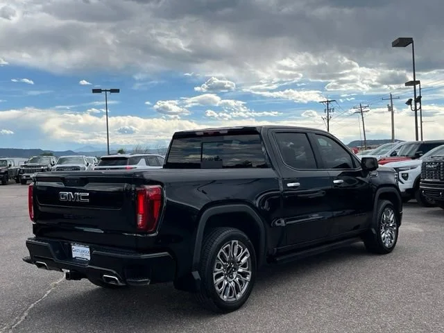 Certified Used 2026 Onyx Black GMC Denali Ultimate image 5