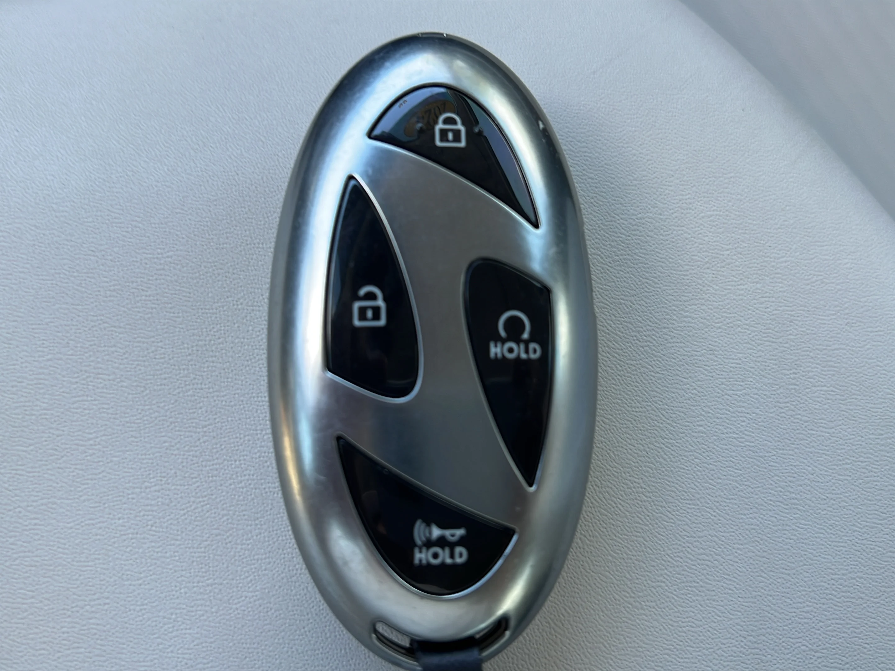 Used 2024 Aero Silver Hyundai SEL image 28