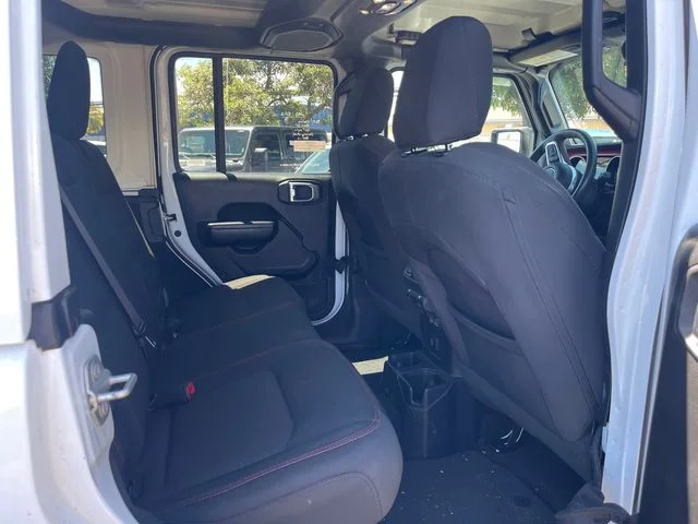 Used 2023 White Jeep Rubicon image 12