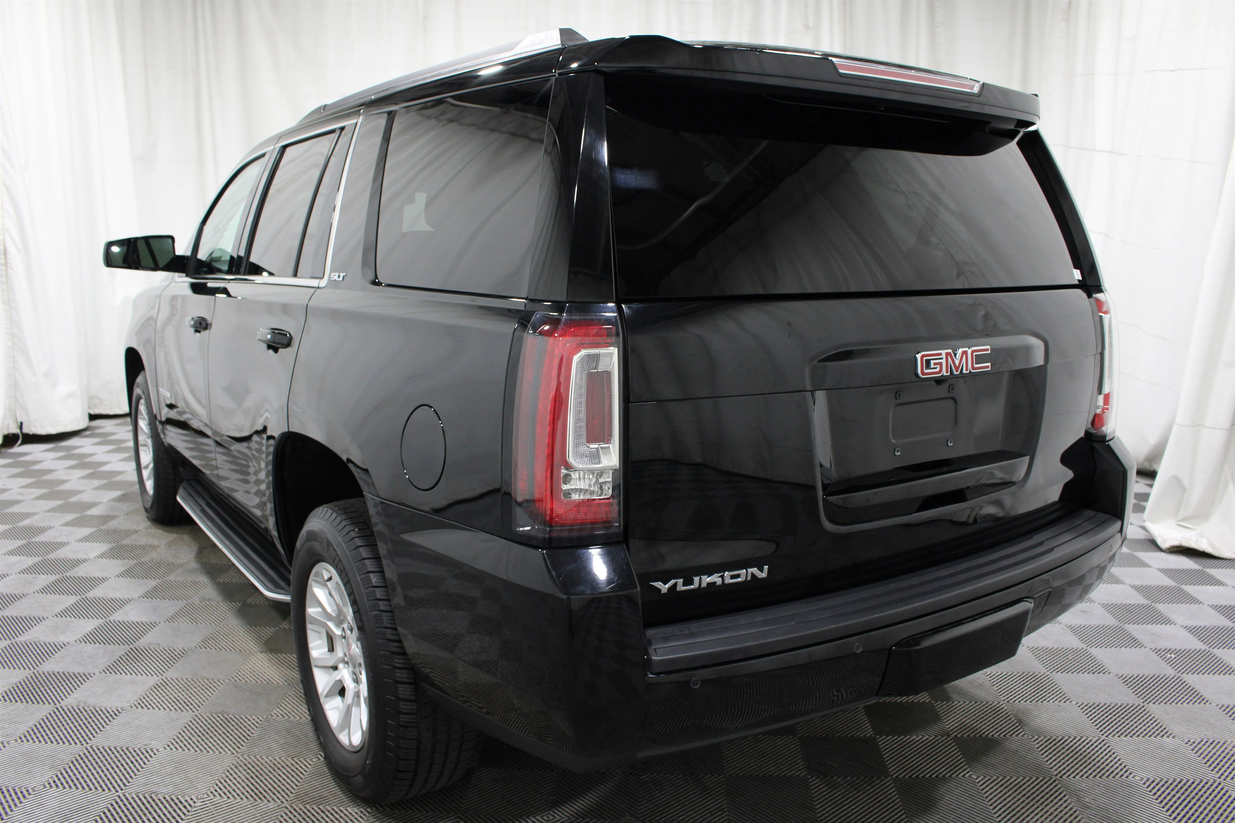 2017 GMC Yukon SLT - Photo 38