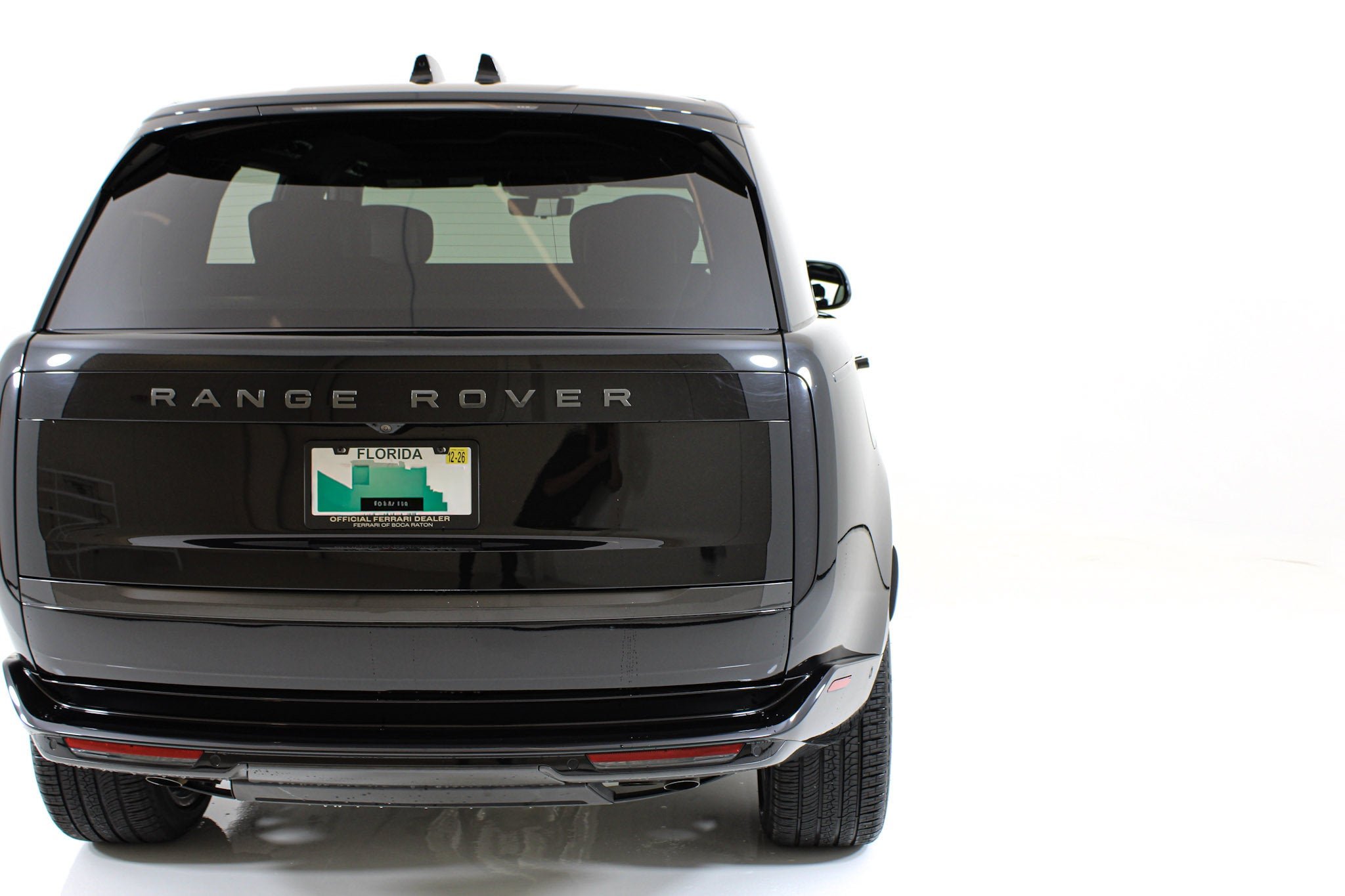 Used 2025 Black Land Rover Autobiography image 17