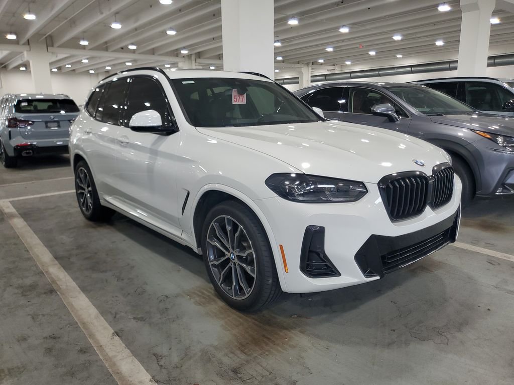 Used 2023 Alpine White BMW sDrive30i image 2