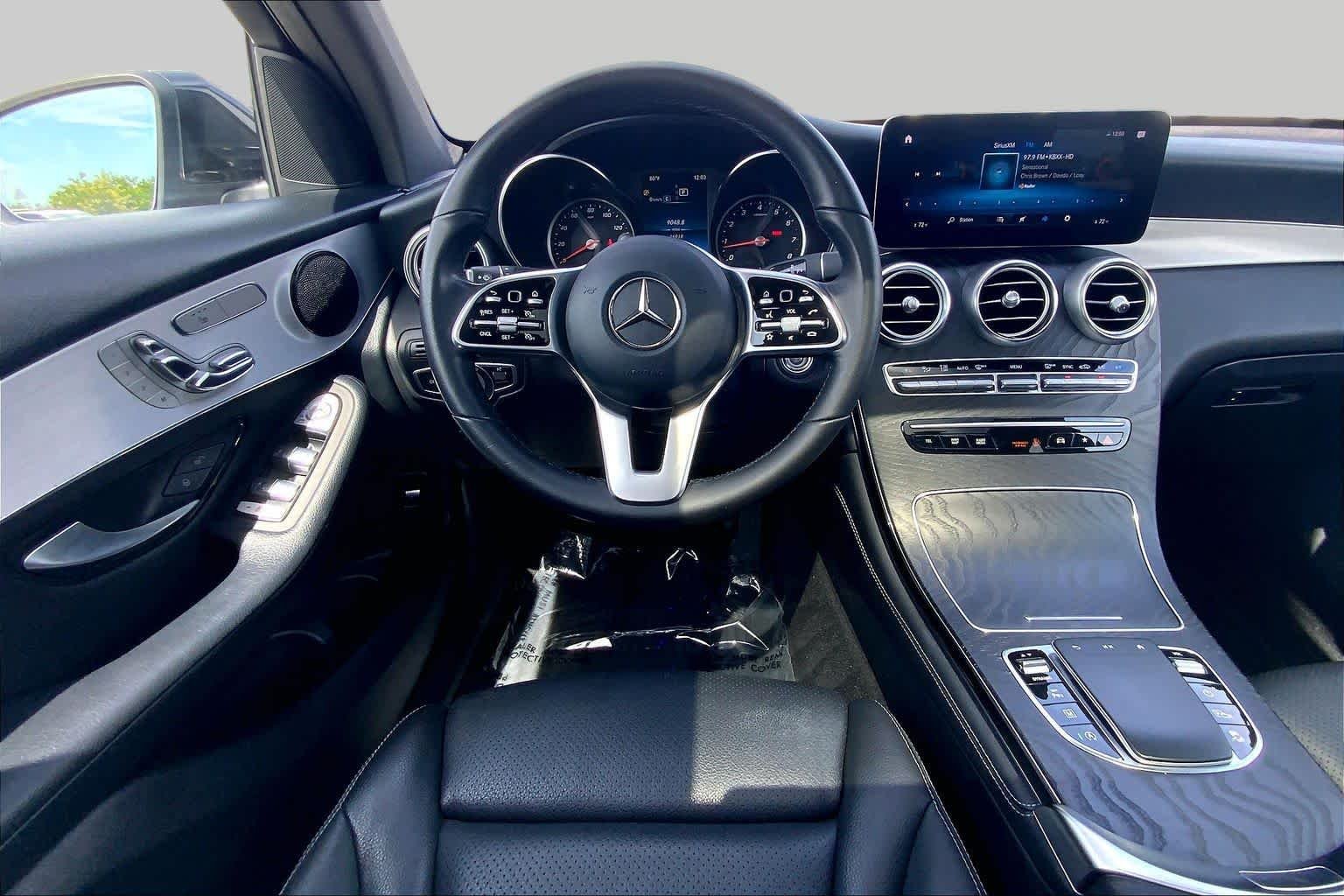 Used 2021 Graphite Grey Metallic Mercedes-Benz GLC 300 image 6
