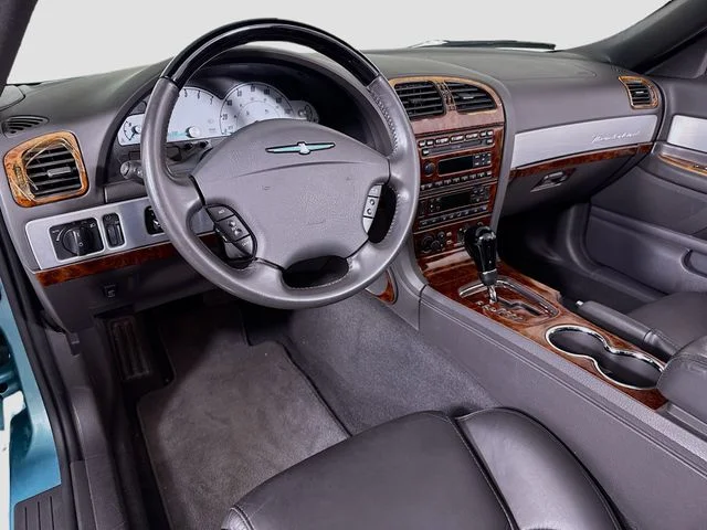 Used 2002 Blue Ford Base image 9