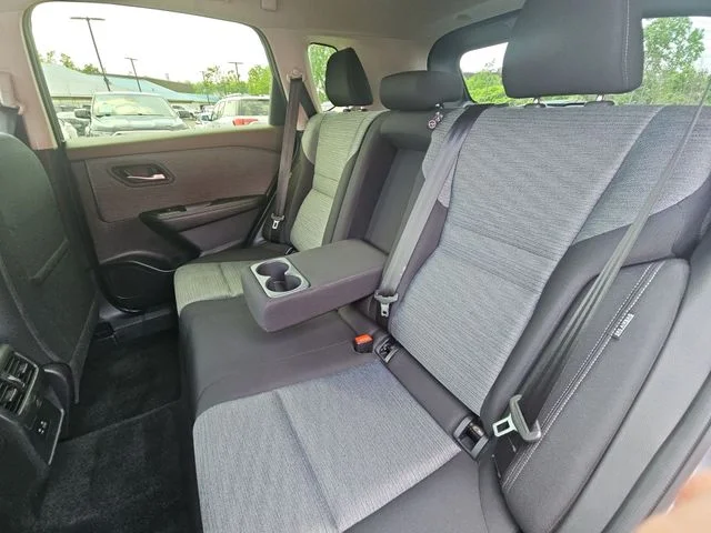 Used 2023 Gray Nissan SV image 27