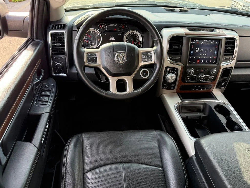 Used 2018 Granite Crystal Clearcoat Metallic Ram Laramie image 14