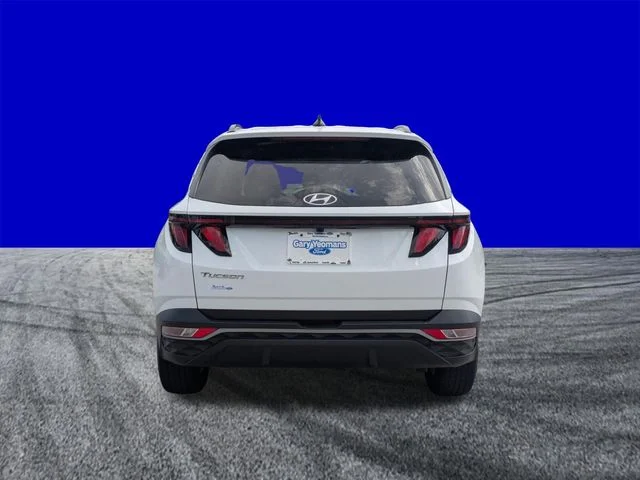 Certified Used 2024 White Pearl Hyundai SEL image 5