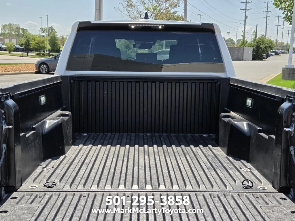 Used 2025 White Toyota SR5 image 13