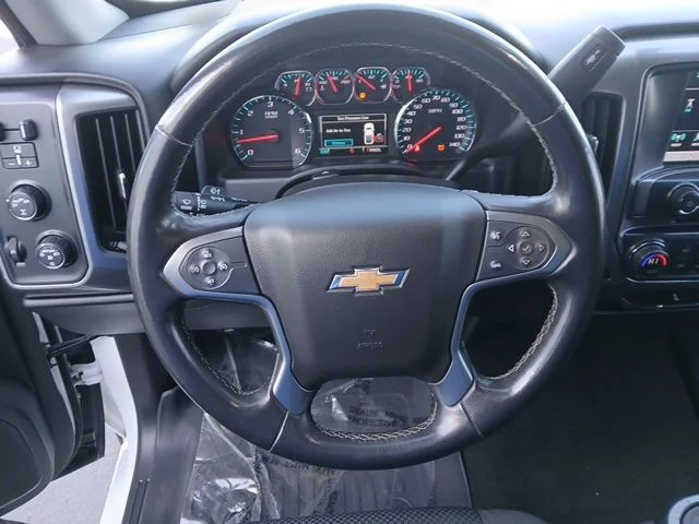 Used 2018 White Chevrolet LT image 14